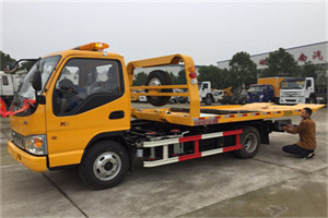 北林哪里有拖车服务